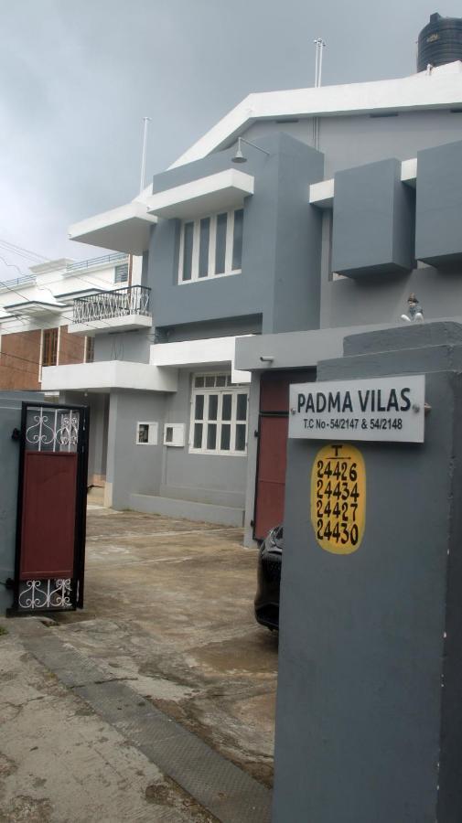 Hotel Bed And Bath For 1-8 People Thiruvananthapuram Exterior foto